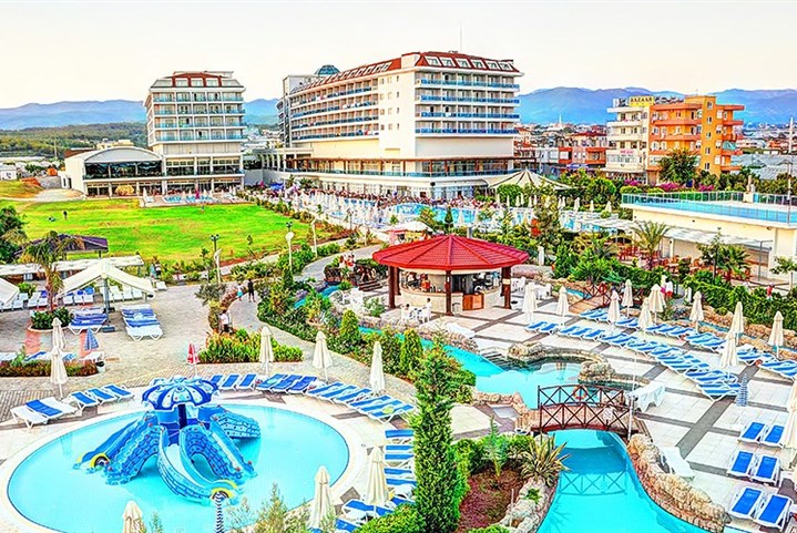 Hotel Kahya Resort Aqua & Spa - Turecko