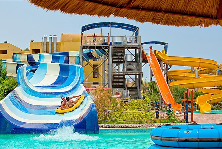 Hotel Titanic Beach Spa & Aqua Park - 