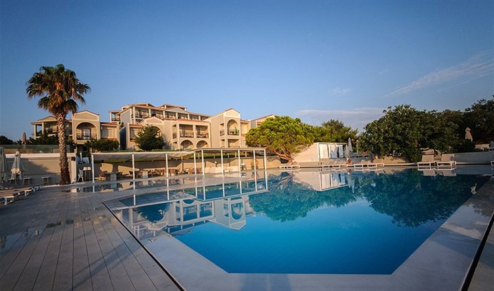 Hotel The Bay - 