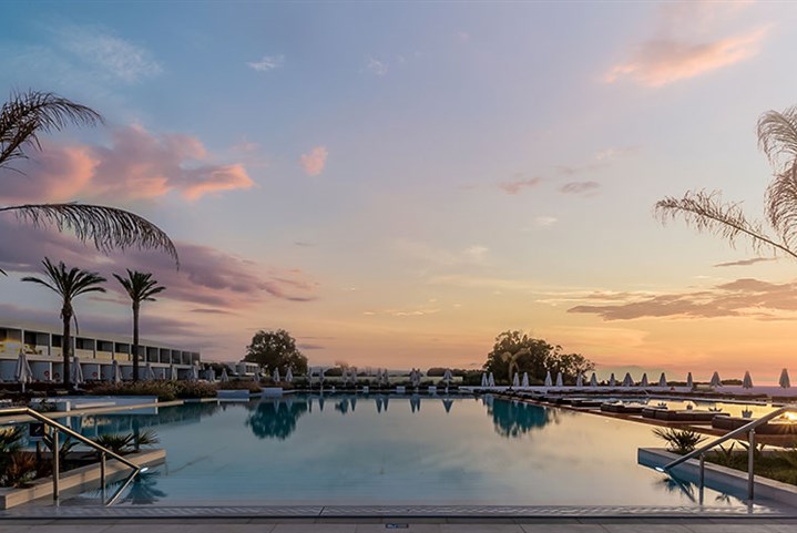 Hotel Gennadi Grand Resort - 