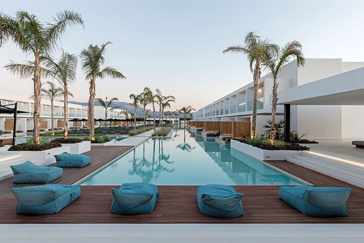 Hotel D´Andrea Lagoon Suites - 