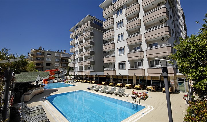 Hotel Sealine Bonapart - 