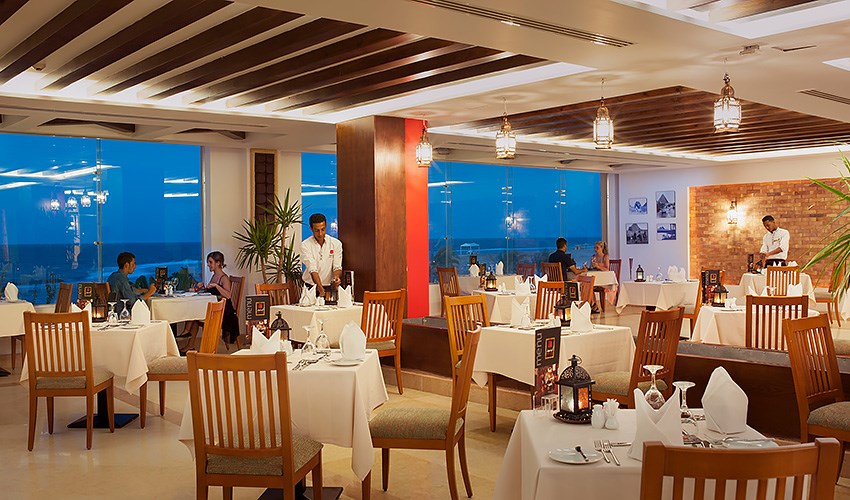 Hotel Concorde Moreen Beach Resort & SPA