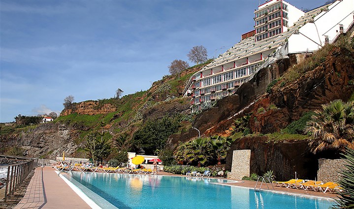 Hotel Orca Praia - 