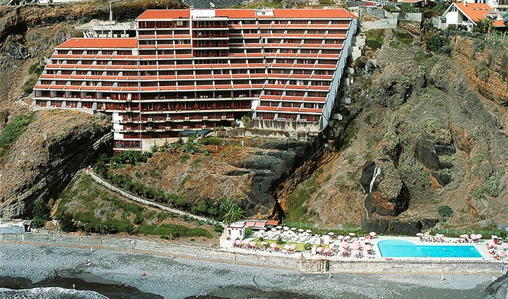 Hotel Orca Praia - 