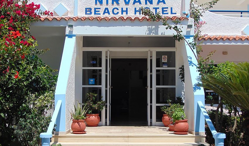 Hotel Nirvana Beach