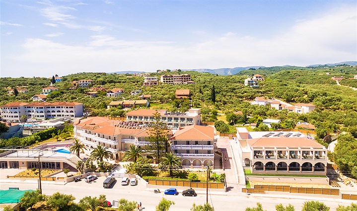 Hotel Karras Grande Resort - 