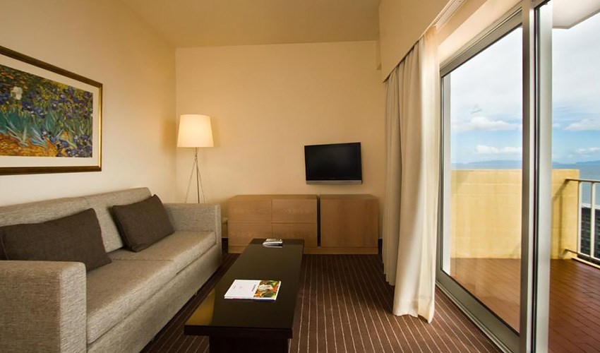 Hotel Suite Girassol