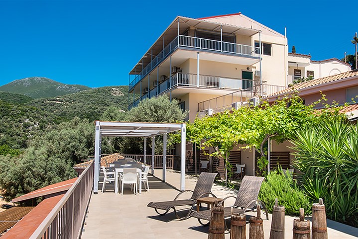 Apartmánový dům Poros Beach - Řecko