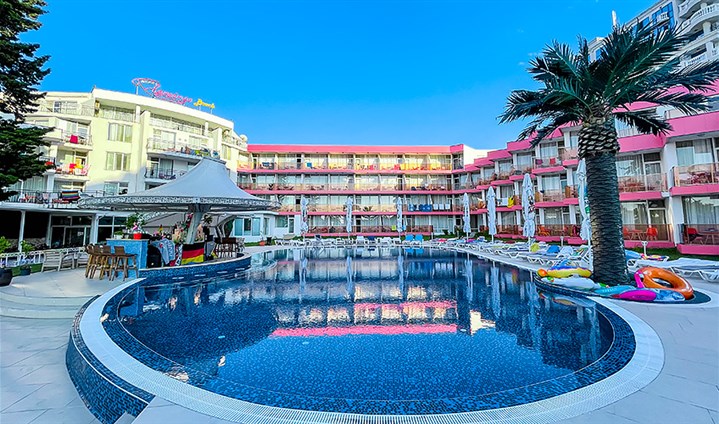 Hotel Flamingo Beach - 
