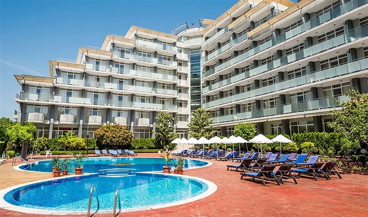 Hotel Perla Suneo Club - 