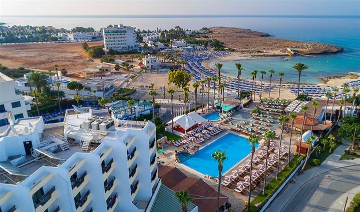Hotel Pavlo Napa Beach - 