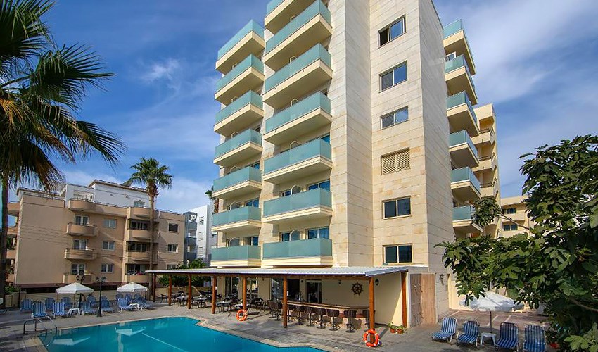 Hotel Kapetanios Limassol