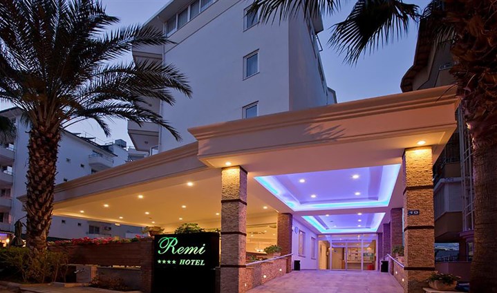 Hotel Remi - 