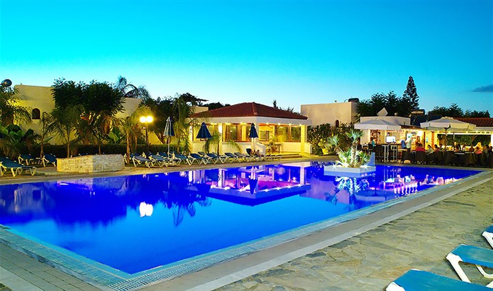 Aparthotel Camelot Royal Beds - 