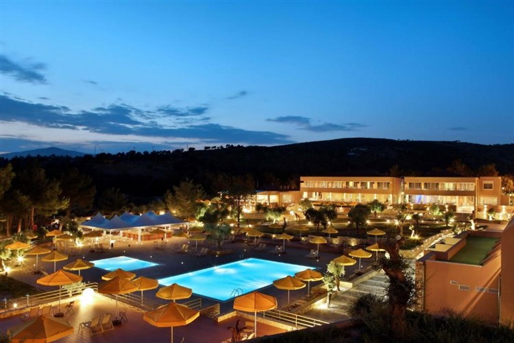 Hotel Royal Paradise Beach Resort & Spa