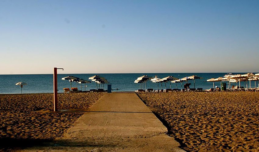Hotel Amaryllis Beach Front