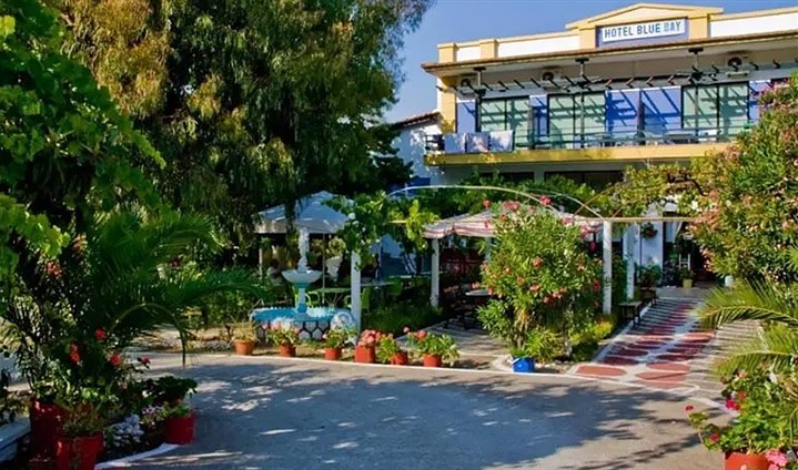 Hotel Blue Bay Beach - 