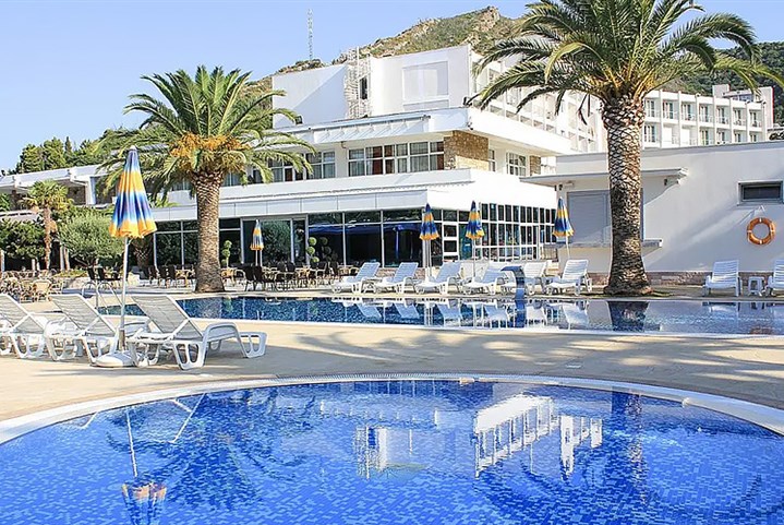 Hotel Montenegro Beach Resort - 
