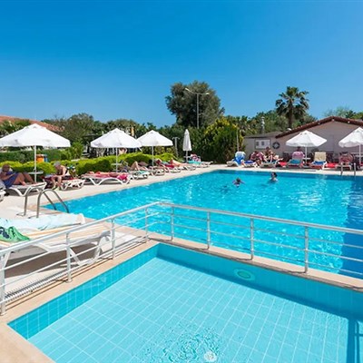 Hotel Altinkum Beach