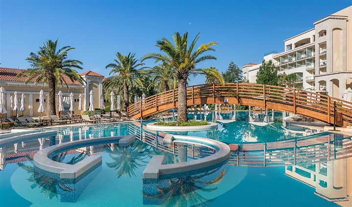Hotel Splendid Conference & Spa Resort - 