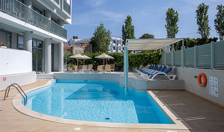 Hotel Alia Beach - 
