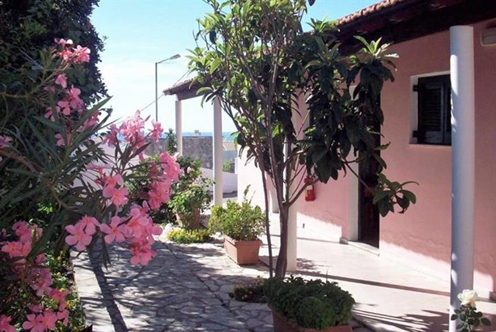 Studia Moros - 