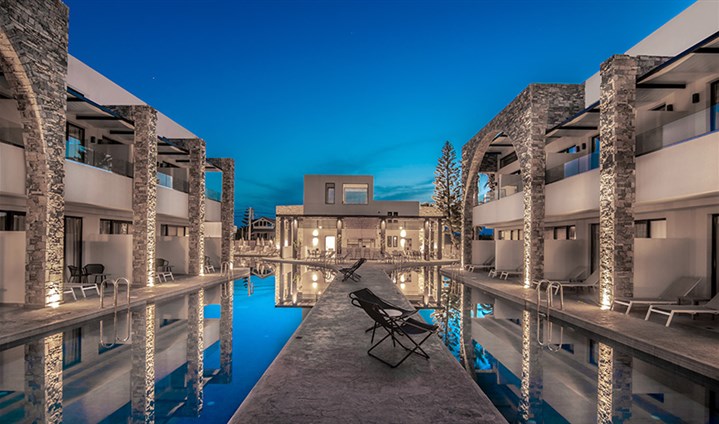 Hotel Cavo Suites - 