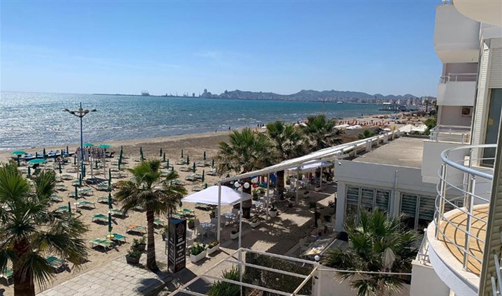 Apartmánový dům Wave Beachfront - 