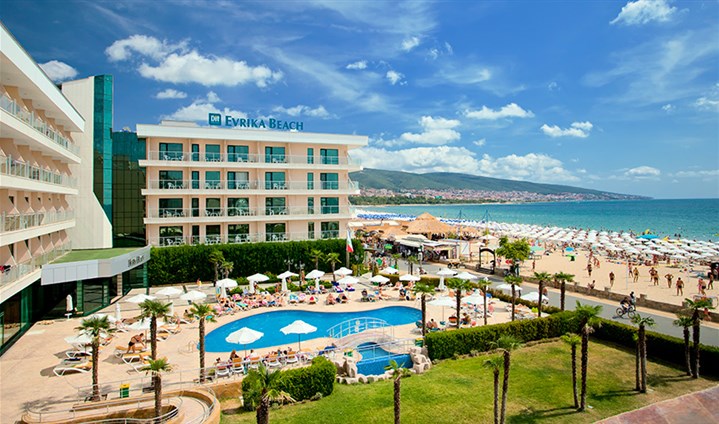 Hotel Dit Evrika Beach Club - 