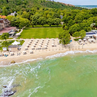 Hotel Effect Algara Beach Resort