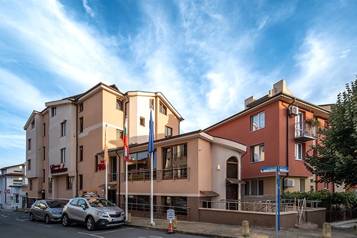 Hotel Chuchulev - 