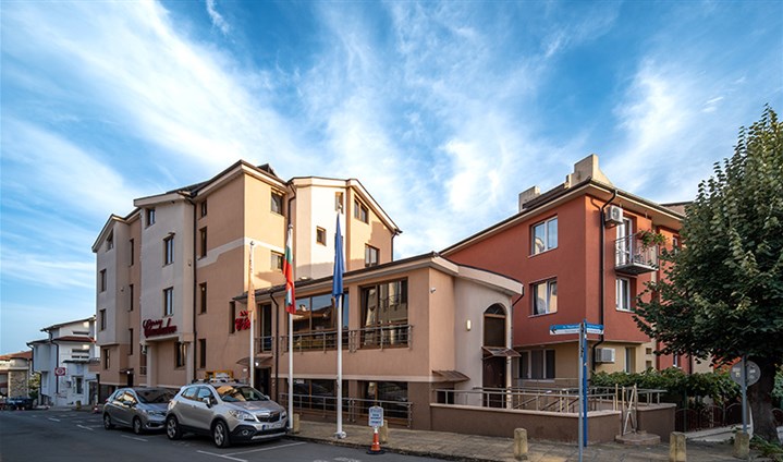 Hotel Chuchulev - 