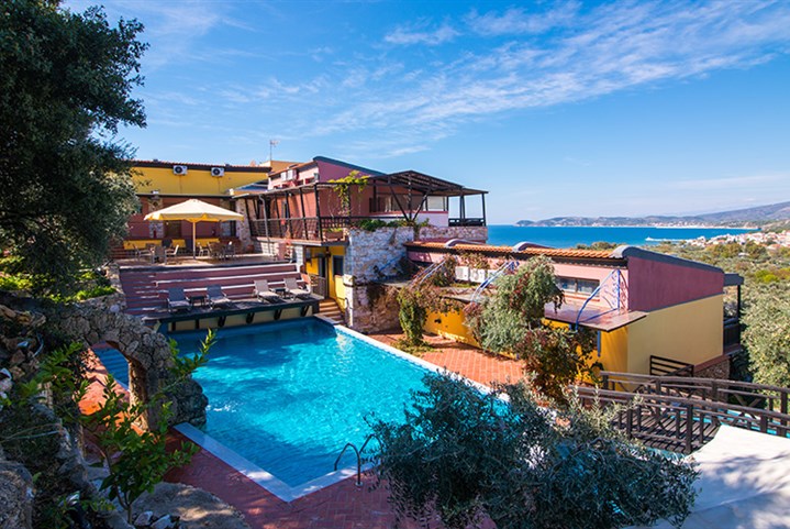 Aparthotel Kallisti - 