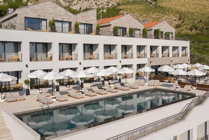 Hotel Vivid Blue Serenity Resort - 