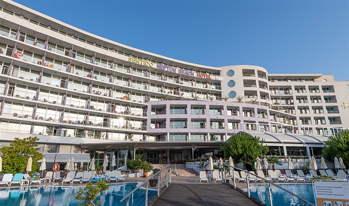 Hotel Sentido Neptun Beach - 