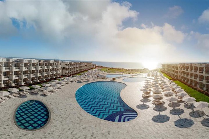 Hotel Sirena Beach Resort & SPA - 