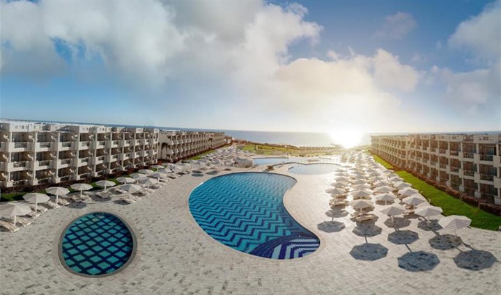 Hotel Sirena Beach Resort & SPA - 