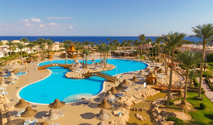 Hotel Parrotel Beach Resort - 