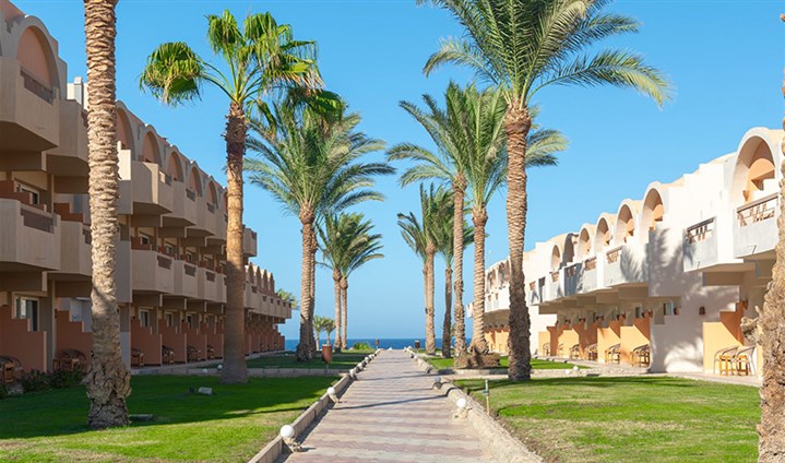Hotel The Three Corners Sea Beach Resort - 