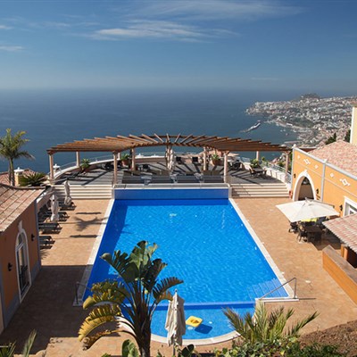 Aparthotel Palheiro Village