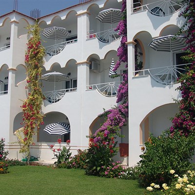Hotel Haris Apartments and Suites