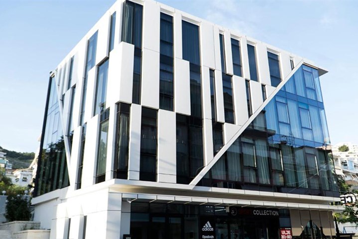 Hotel Center - Aheloy