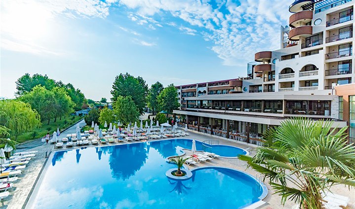 Hotel HI Imperial Resort - 
