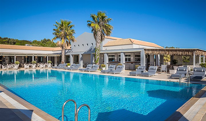 Hotel Astra Village - 