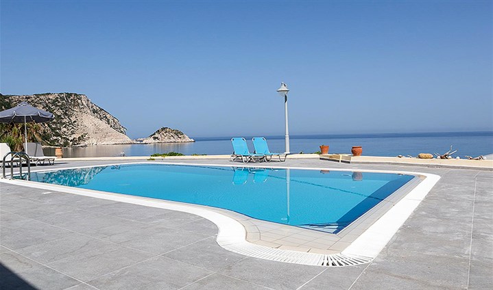 Hotel Petani Beach Suites - 