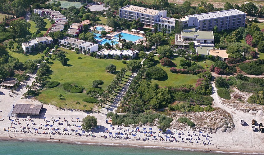 Hotel Caravia Beach