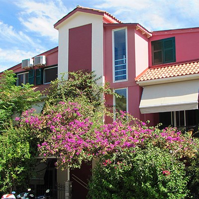 Hotel Logan´s Beach