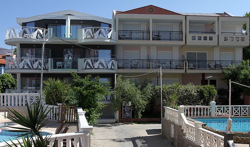 Aparthotel Limenaria Beach