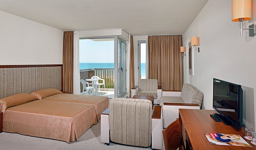Hotel Sol Luna Bay Resort